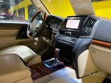 تويوتا لاند كروزر جي إكس 2015 بمحرك V6